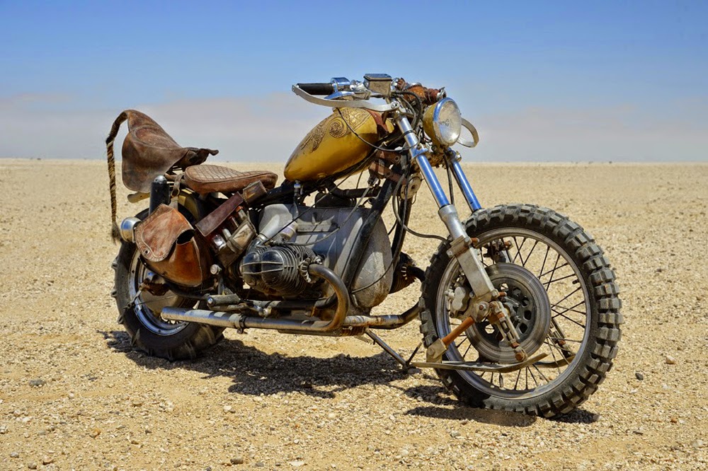 Fury-Road-Motorcycle-12