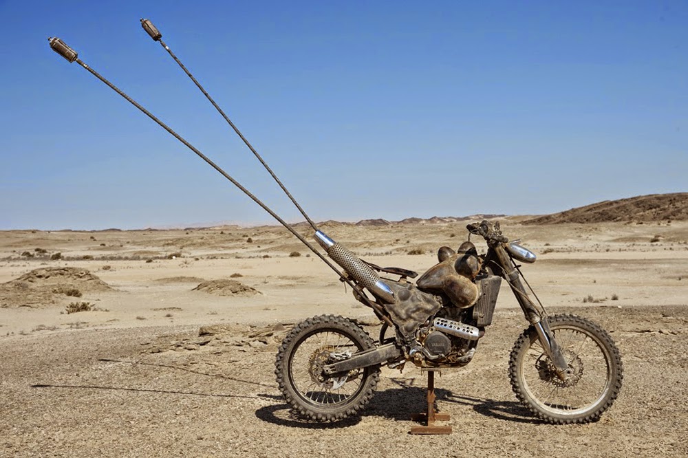 Fury-Road-Motorcycle-7