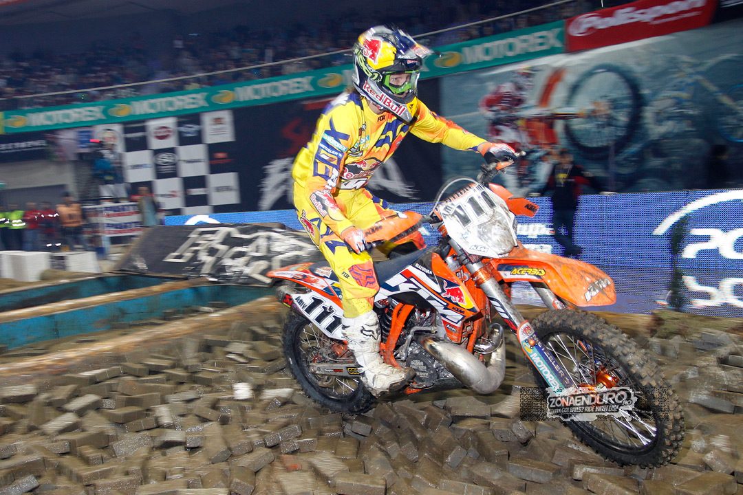 taddy.blazusiak superenduro 2015 rnd1 MG 0690 1 Taddy Delivers winning start to 2015 SuperEnduro campaign