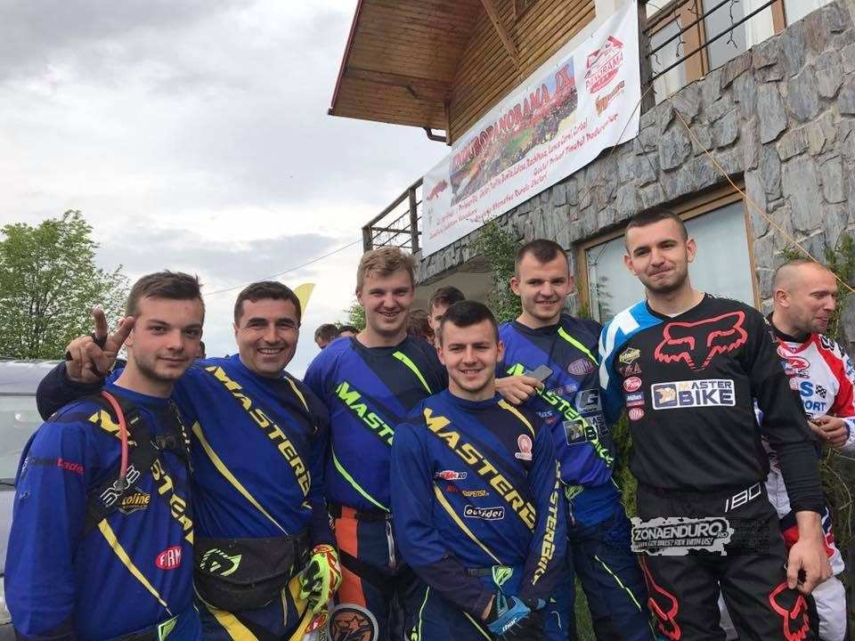 Master Bike Cluj, echipa dominanta la Enduro Panorama 9