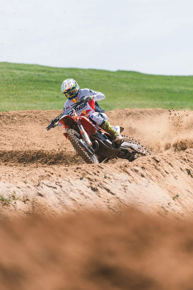 440186 Tc Ktm Highres 14 Zonaenduro Tony Cairoli Ama Pro Motocross Bike Tony Cairoli To Make Ama Pro Motocross Debut This Summer! The King Is Back!