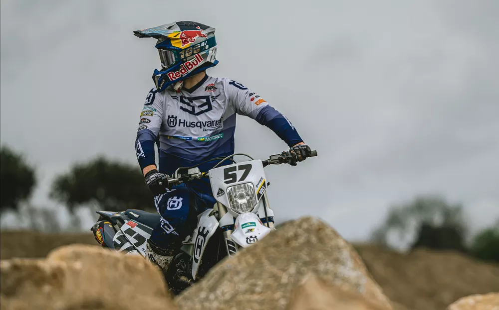 billy bolt minus 400 hard enduro 2022 zonaenduro Riders to Watch! Minus 400 starts the FIM Hard Enduro World Championship in Israel!