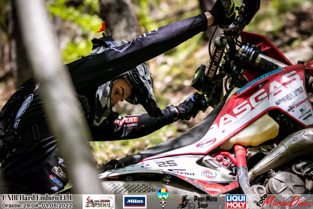 Jozsa Norbert Levente Master Bike Cluj Hard Enduro Arsenal Day 1 Zonaenduro Results. Day 1 - Alfredo Gomez And Teodor Kabakchiev In Another League At Hard Enduro Arasenal 2022!
