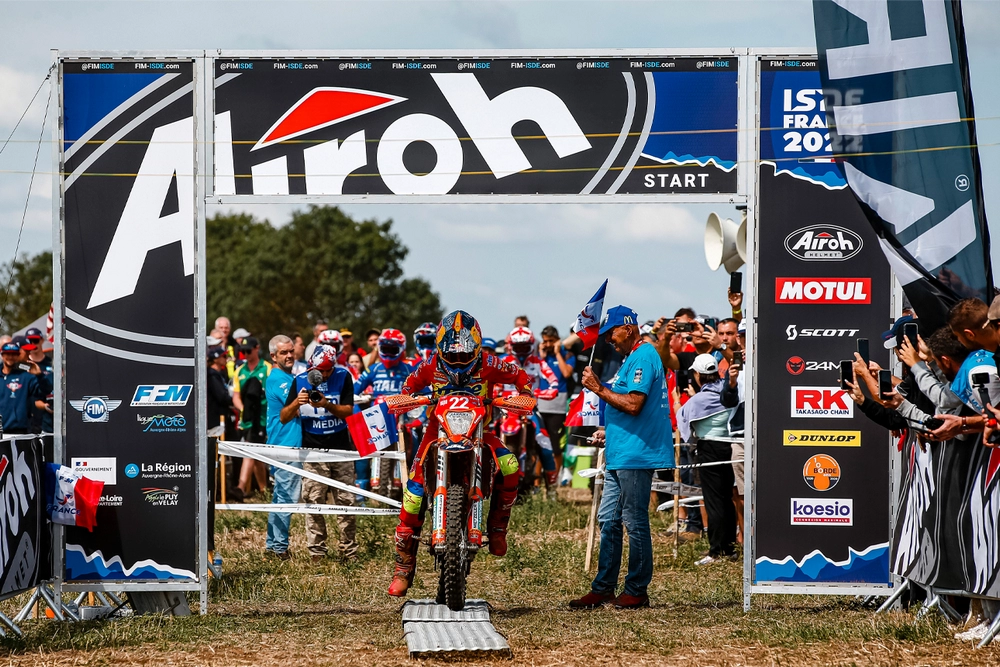 Wt Day3 Isde 3 Zonaenduro Great Britain Extend World Trophy Lead With Fim Isde Day Three Win