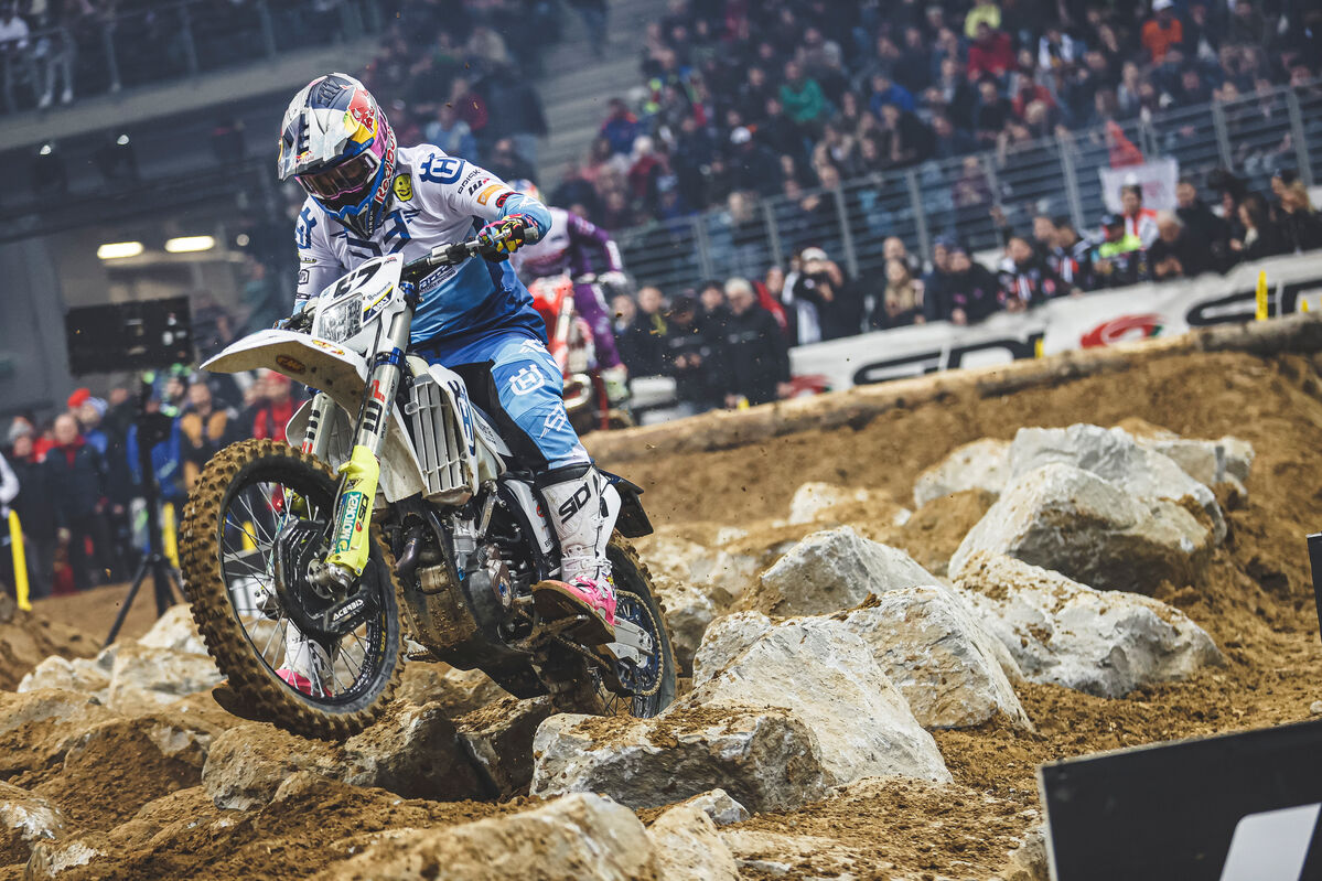 124608 Billy Bolt Superenduro 2023 Rnd1 02325 Video. Billy Bolt Dominates Superenduro Championship Opener In Poland