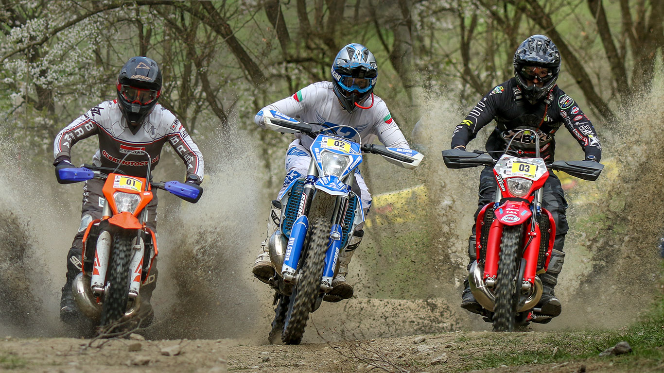Teodor Kabakchiev got the 1st Day Win at Hard Enduro Arsenal. Seconds behind are Jozsa Norbert and David Cyprian.