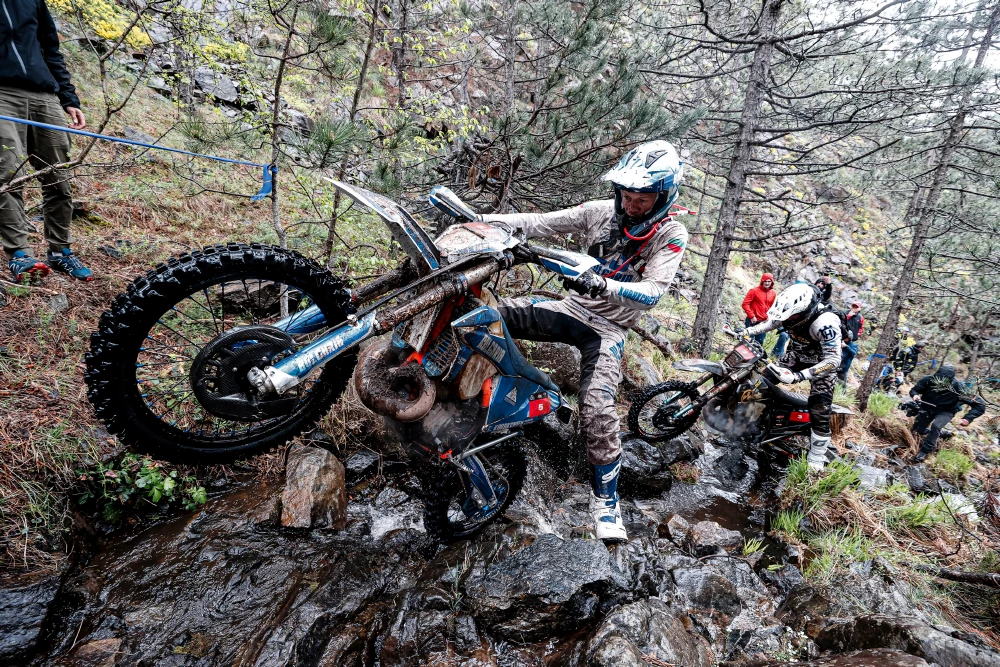 Teodor Kabakchiev Xross Serbia Hard Enduro 2023 Zonaenduro Manuel Lettenbichler Excelled In The Mud To Win Day1 In Serbia. Billy Bolt Got A 43Min Penalty!