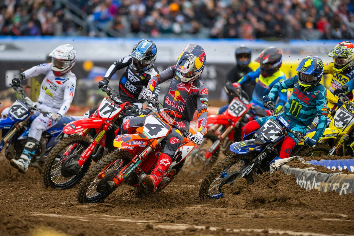 679878 Chase Sexton KTM SX Philadelphia 12042025 013 13th Rnd. Supercross 2025 Philadelphia PA East West Zona Enduro Chase Sexton Takes Giant Win at East Rutherford Supercross!