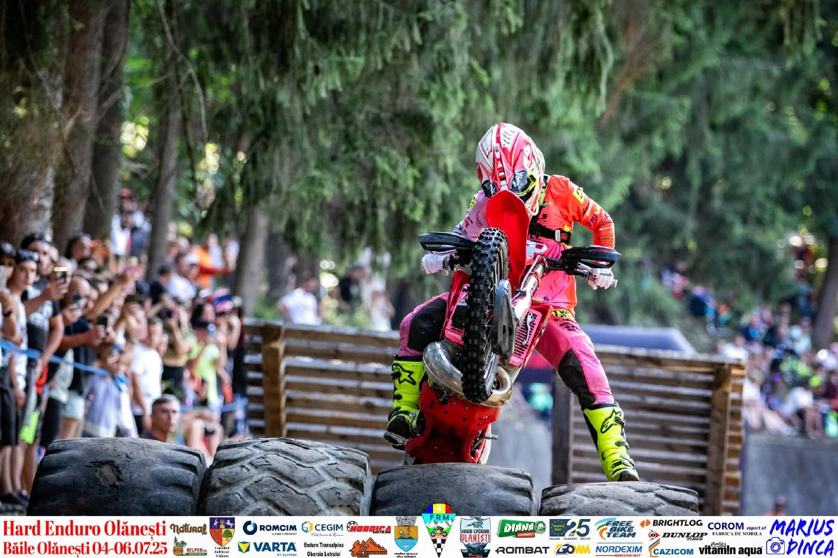 SuperEnduro Skills Pay Off: Popovici Tops Day 1 at Hard Enduro Olanesti 2025
