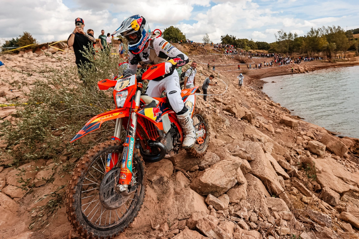 Manuel Lettenbichler Red Bull KTM Factory Racing 2025 Hixpania Hard Enduro Zona Enduro Hixpania Hard Enduro 2025: Bolt vs. Lettenbichler Ends in Chaos, Jarvis “Official” Winner