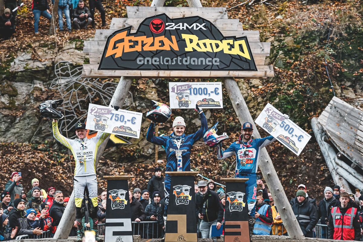 196394 billy bolt FIM HEWC 2025 Rnd6 04484 VIDEO. GetzenRodeo 2025. Bolt vs Lettenbichler Prologue