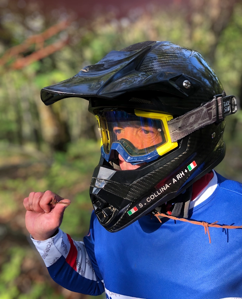 neckguard filo spinato Zona Enduro NECKGUARD FORKSAVER – Because Wires Shouldn’t Decide Your Ride