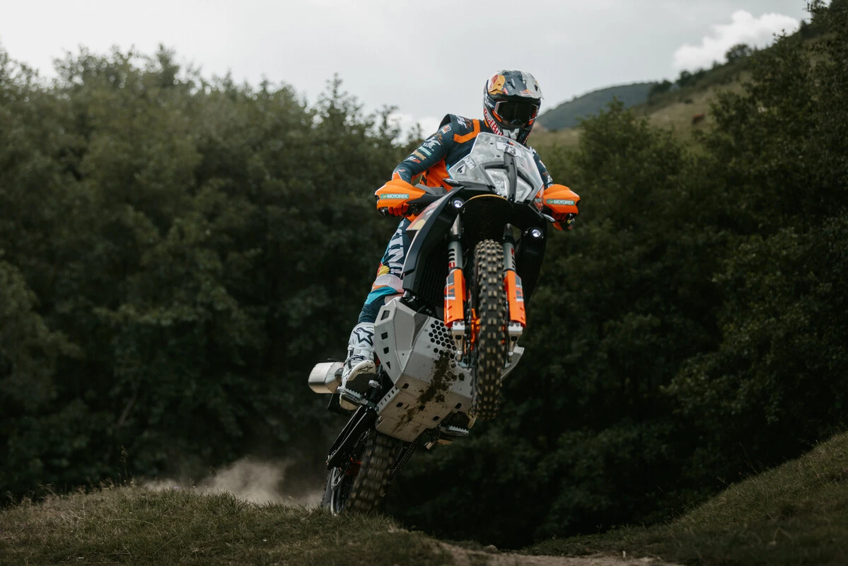 2026 Ktm 890 Adventure R Rally 3 Zonaenduro 2026 Ktm 890 Adventure R Rally – Dakar Dna, No Compromises
