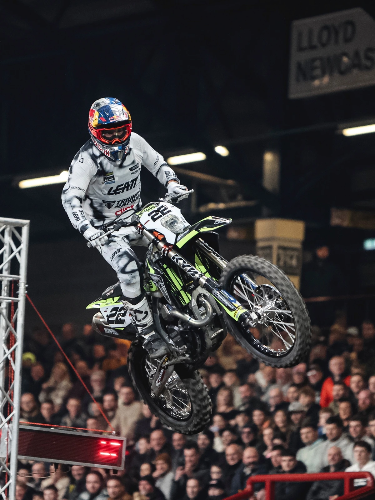 Jonny Walker SuperEnduro Newcastle zonaenduro Billy Bolt crowned 2026 SuperEnduro World Champion in Newcastle