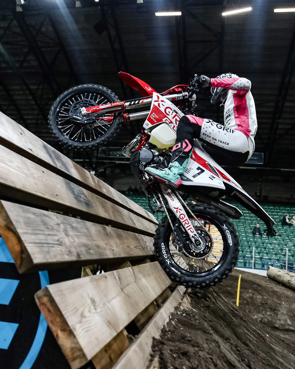 Mitch Brightmore Xgrip SuperEnduro Newcastle UK zonaenduro Billy Bolt crowned 2026 SuperEnduro World Champion in Newcastle