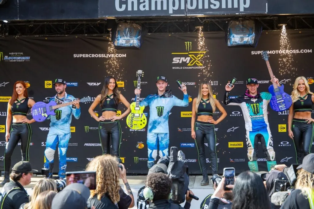 Al6 4105B 1024X682 Zonaenduro Hunter Lawrence Takes Control In Nashville As 450Sx Title Fight Turns