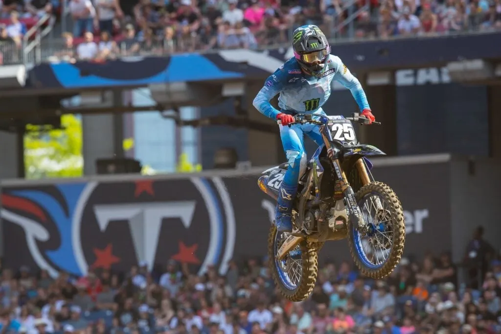Al6 9348C 1024X682 Zonaenduro Hunter Lawrence Takes Control In Nashville As 450Sx Title Fight Turns