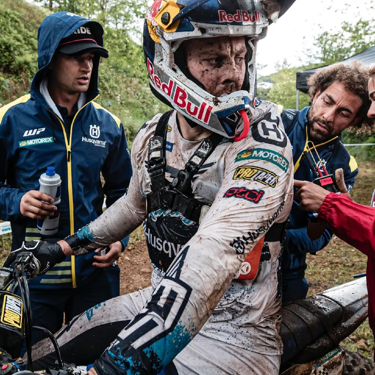 Billy Bolt Husqvarna Factory Racing Alestrem Hard Enduro Zona Enduro Alestrem Explained: Why Billy Bolt Crossed First, But Manuel Lettenbichler Took The Win