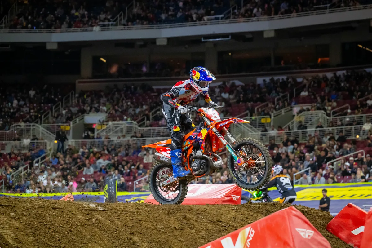 Eli Tomac 02 Red Bull Ktm Factory Racing St. Louis Zonaenduro Roczen’s Title Charge Heats Up As Prado Impresses And Tomac Holds Firm