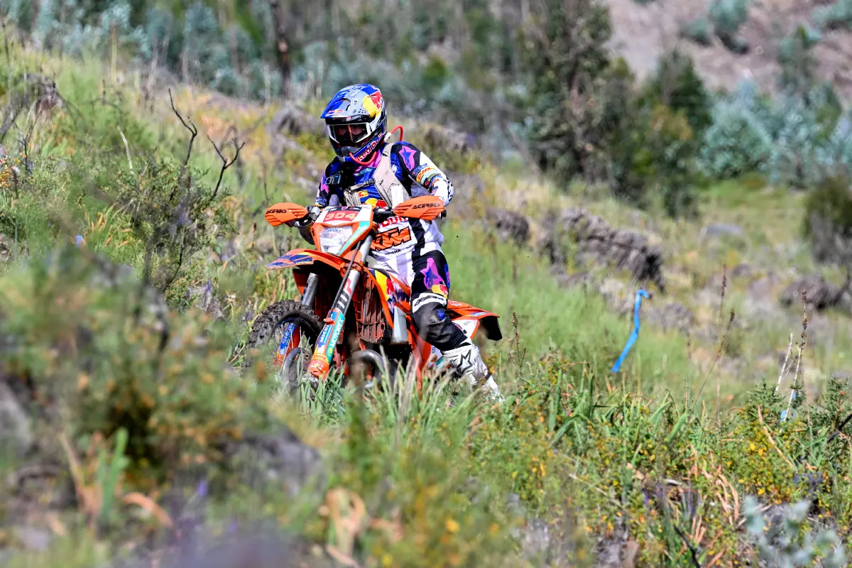 Manuel Lettenbichler Red Bull Ktm Factory Racing 2026 Fim Hard Enduro World Championship Round 2 Extreme Xl Lagares 2 Zona Enduro Lettenbichler Sweeps Extreme Xl Lagares And Takes The Hard Enduro Championship Lead