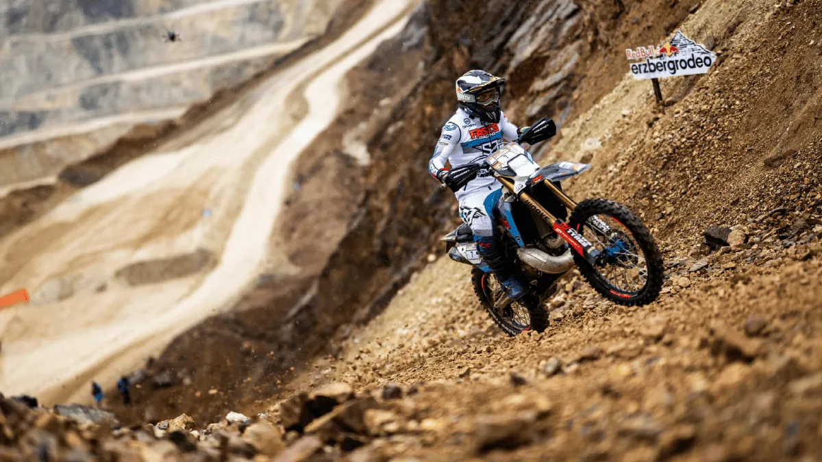 Mario Roman Nordicamoto Plews Tyres Erzbergrodeo Zonaenduro Mario Roman Puts Plews Tyres On The Erzbergrodeo Podium As Moore Stuns On Debut