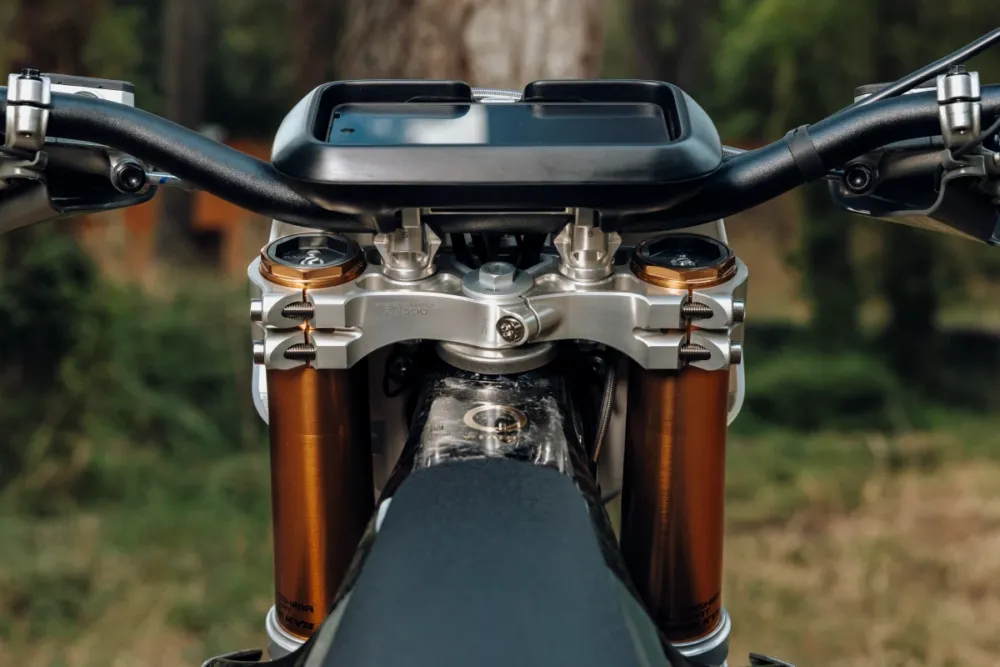58A0036 Zona Enduro |Stark Future| Unveils Limited-Edition Varg Mx &Amp; Ex Factory Models With |Kyb Factory A-Kit Suspension|