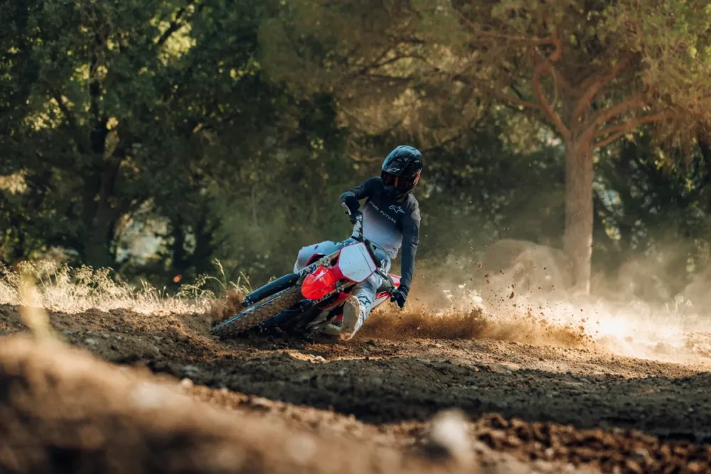 58A5798 Zona Enduro |Stark Future| Unveils Limited-Edition Varg Mx &Amp; Ex Factory Models With |Kyb Factory A-Kit Suspension|