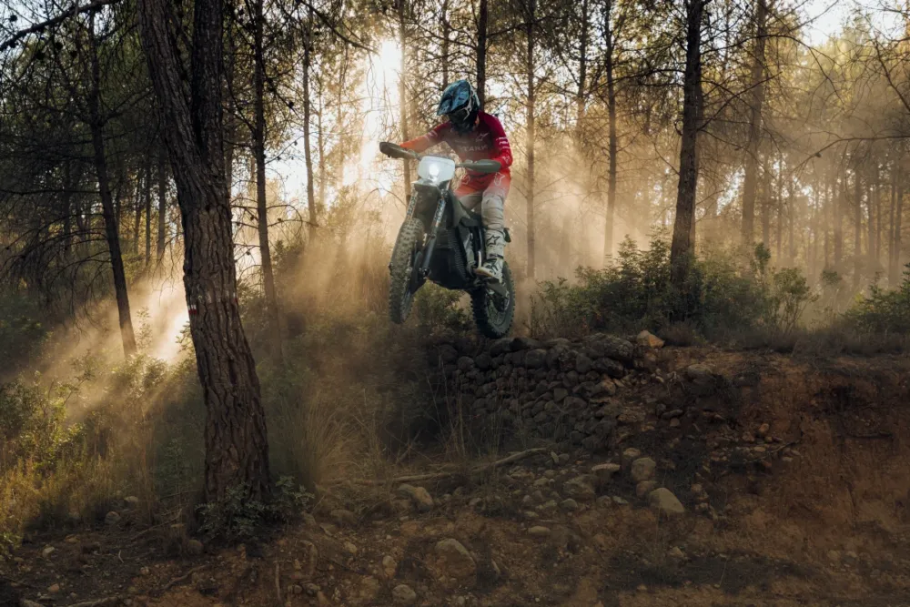 58A9044 Zona Enduro |Stark Future| Unveils Limited-Edition Varg Mx &Amp; Ex Factory Models With |Kyb Factory A-Kit Suspension|
