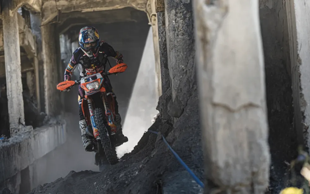 Mani | Lettenbichler | Wins Red Bull Romaniacs Offroad Day 1 As | Kabakchiev | Keeps The Pressure On 3 762780 Manuel Lettenbichler Red Bull Romaniacs 2026 05215 Red Bull Romaniacs 2026 Ro Zona Enduro Mani | Lettenbichler | Wins Red Bull Romaniacs Offroad Day 1 As | Kabakchiev | Keeps The Pressure On