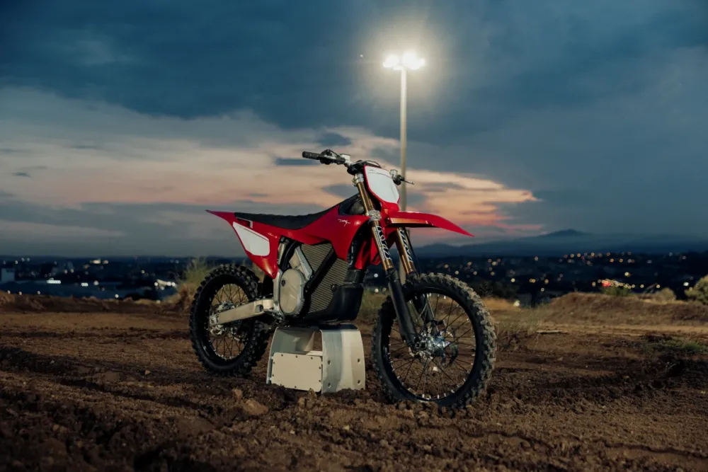 C 28947 Zona Enduro |Stark Future| Unveils Limited-Edition Varg Mx &Amp; Ex Factory Models With |Kyb Factory A-Kit Suspension|