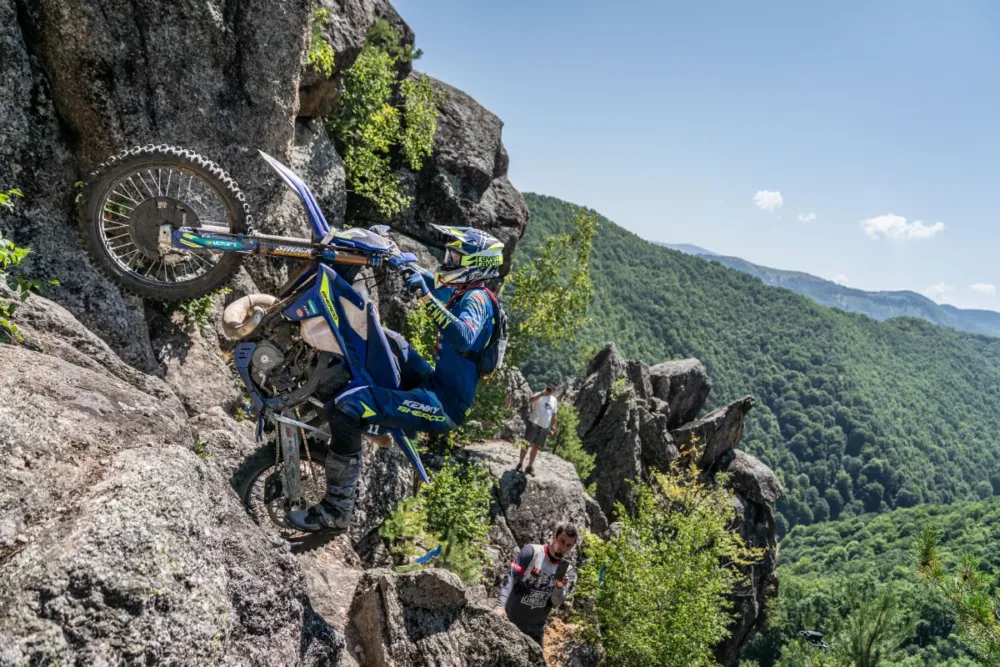 Pr 1 8Day4 Mona Pekarek 3 Zonaenduro | Mani | Lettenbichler | Wins | Red Bull Romaniacs 2026 And Matches Graham Jarvis With | Seven Victories |