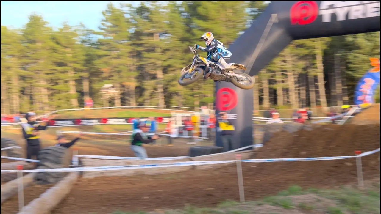 VIDEO. Billy Bolt wins Hixpania SuperEnduro Prologue